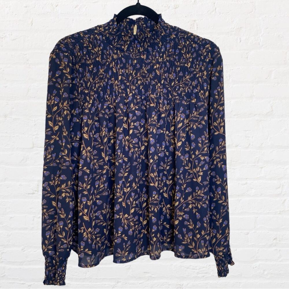 Finn & Grace floral print blouse